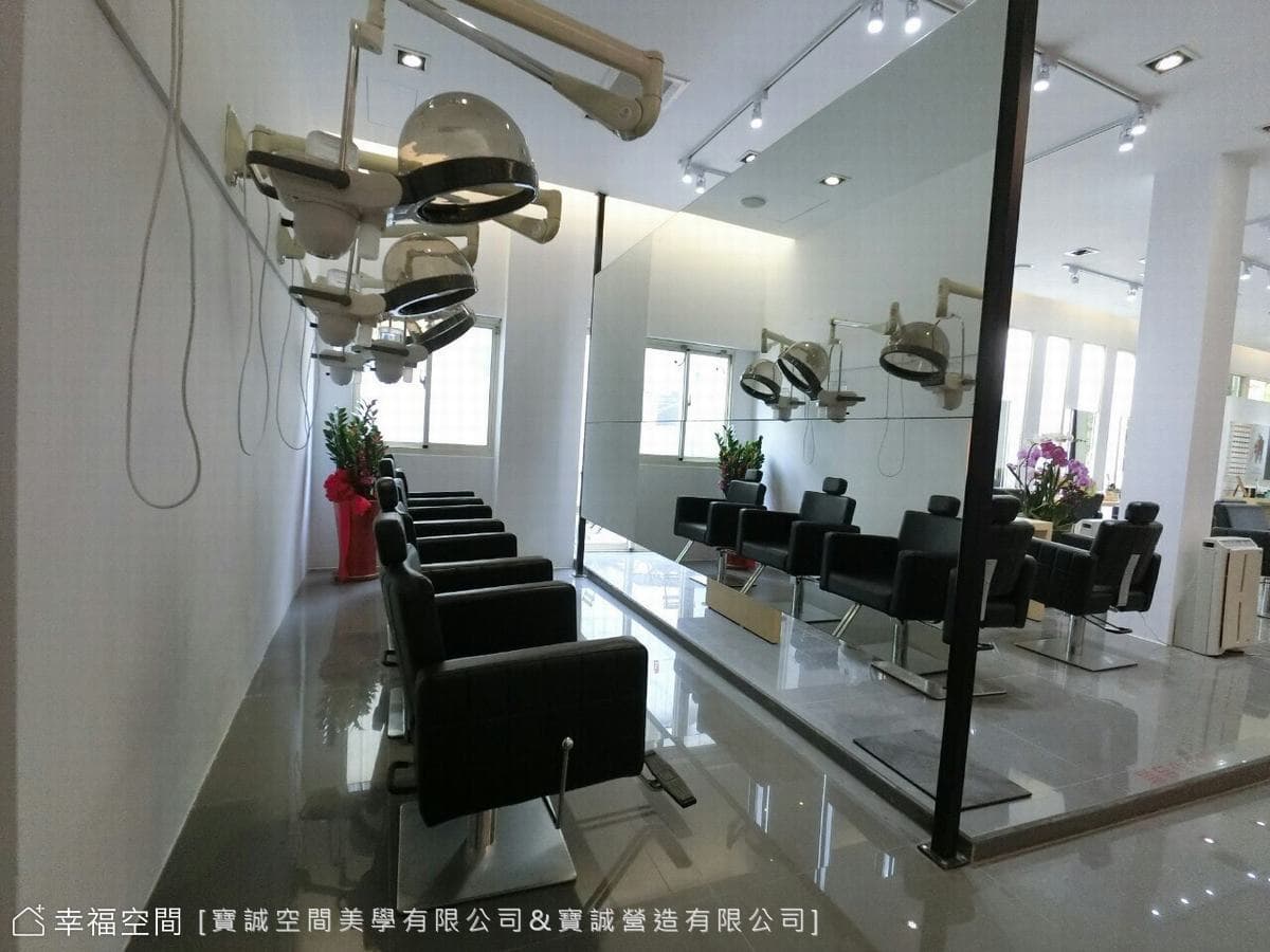 mods hair台中旗艦店