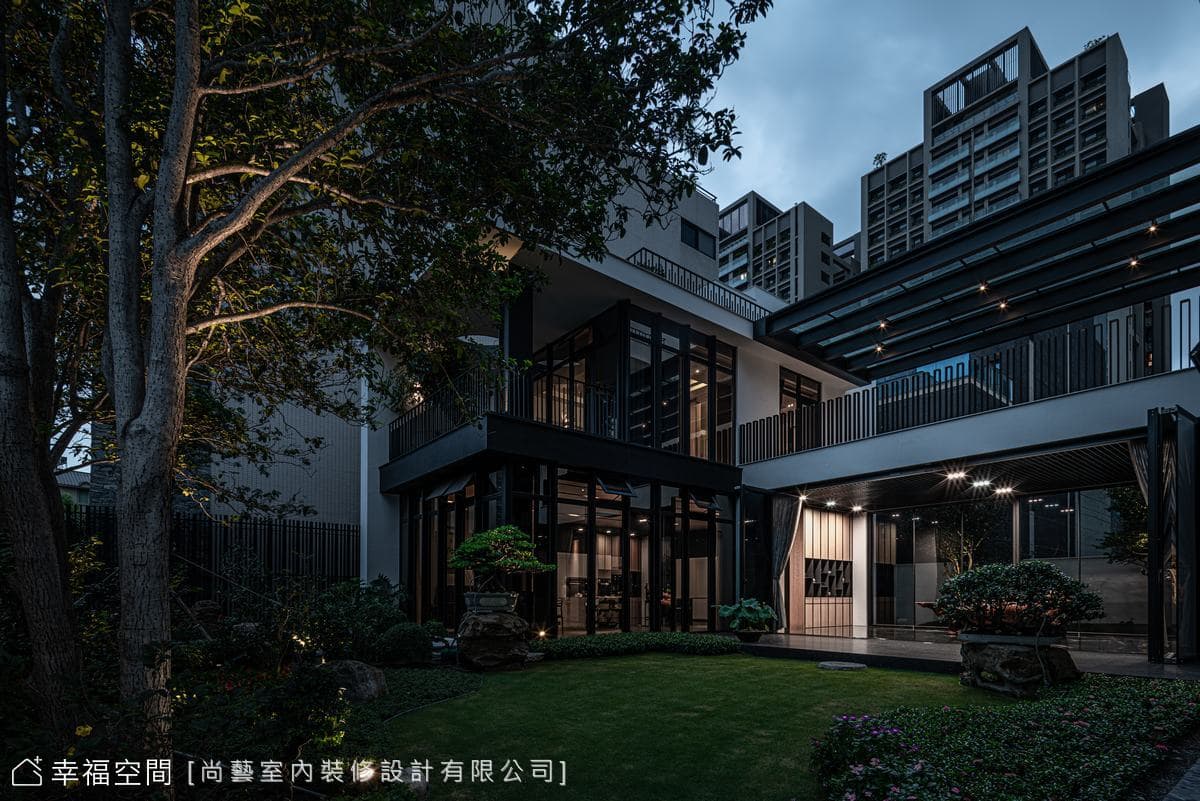 與自然共融 清幽淡雅光廊謐院