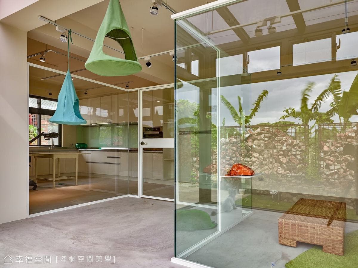 Pet Treats Studio | 現代工業風 | 42坪