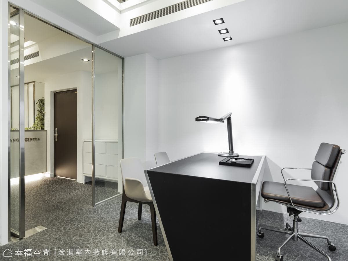 HC Design｜珠寶交換中心｜現代風｜15坪