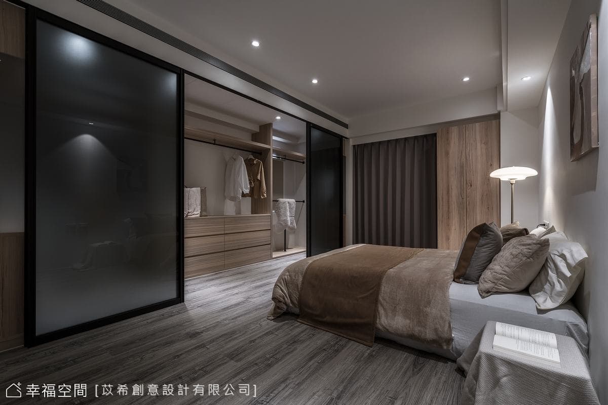 老屋華麗轉身 砌築內斂灰階品味宅│現代風│44坪