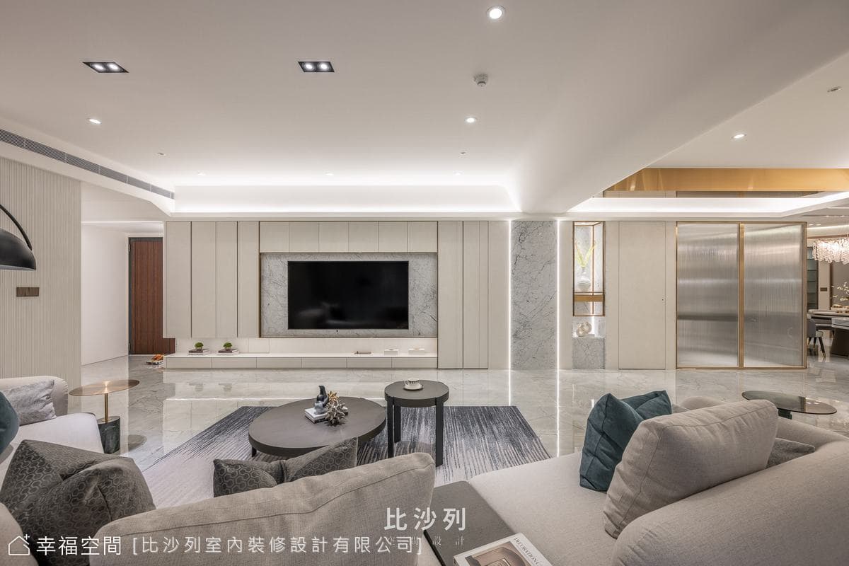 時尚夫妻愛白金奢華 機能與美學設計│現代奢華風