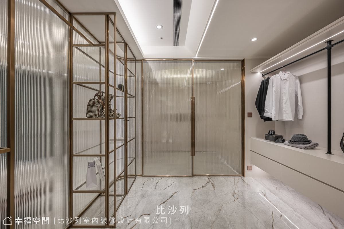時尚夫妻愛白金奢華 機能與美學設計│現代奢華風