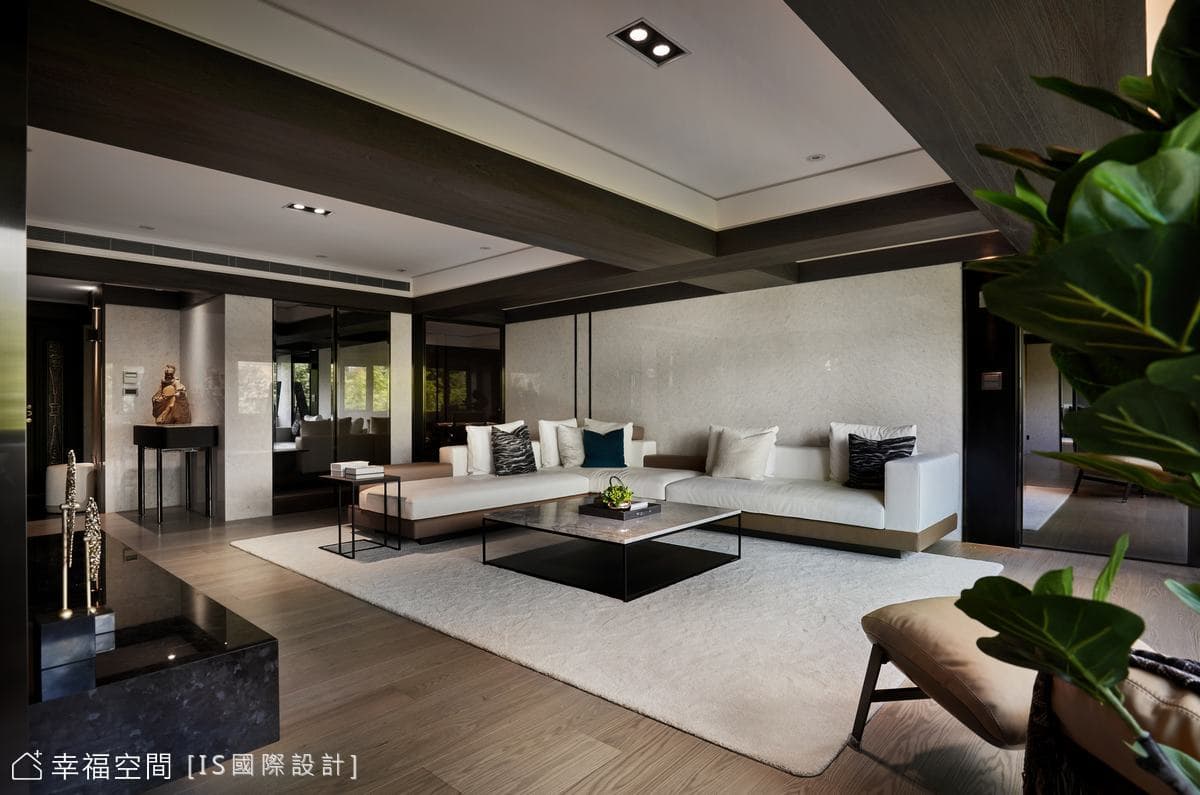 堅持與信任 42年老屋蛻變雋永好宅│現代風