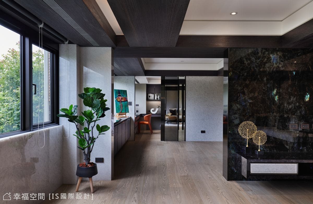 堅持與信任 42年老屋蛻變雋永好宅│現代風