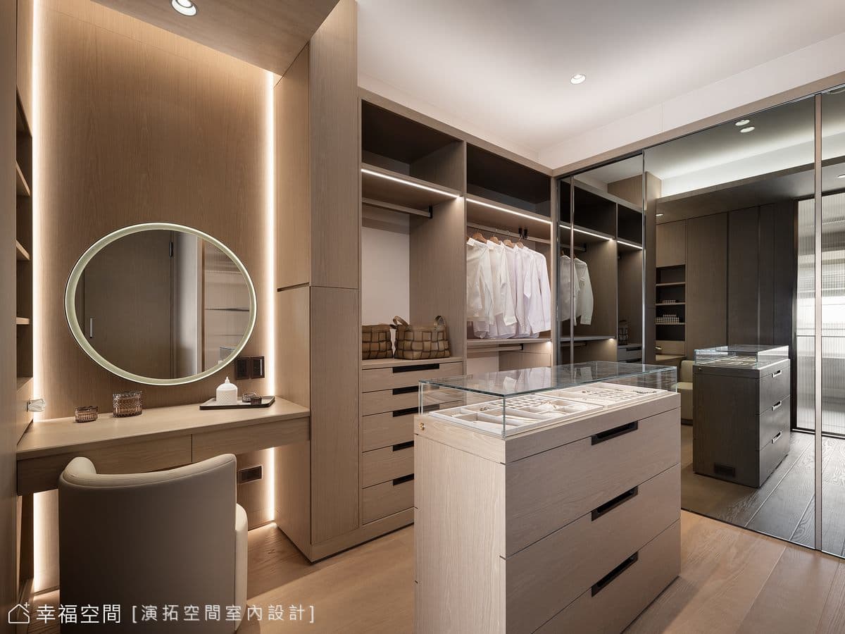 高雄The One│坐擁南台灣雙景觀 貼心安心的豪宅品味│現代風│183坪