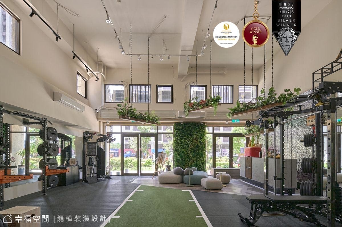 隱身於都市的叢林空間．REP健身工作室|工業風|40坪