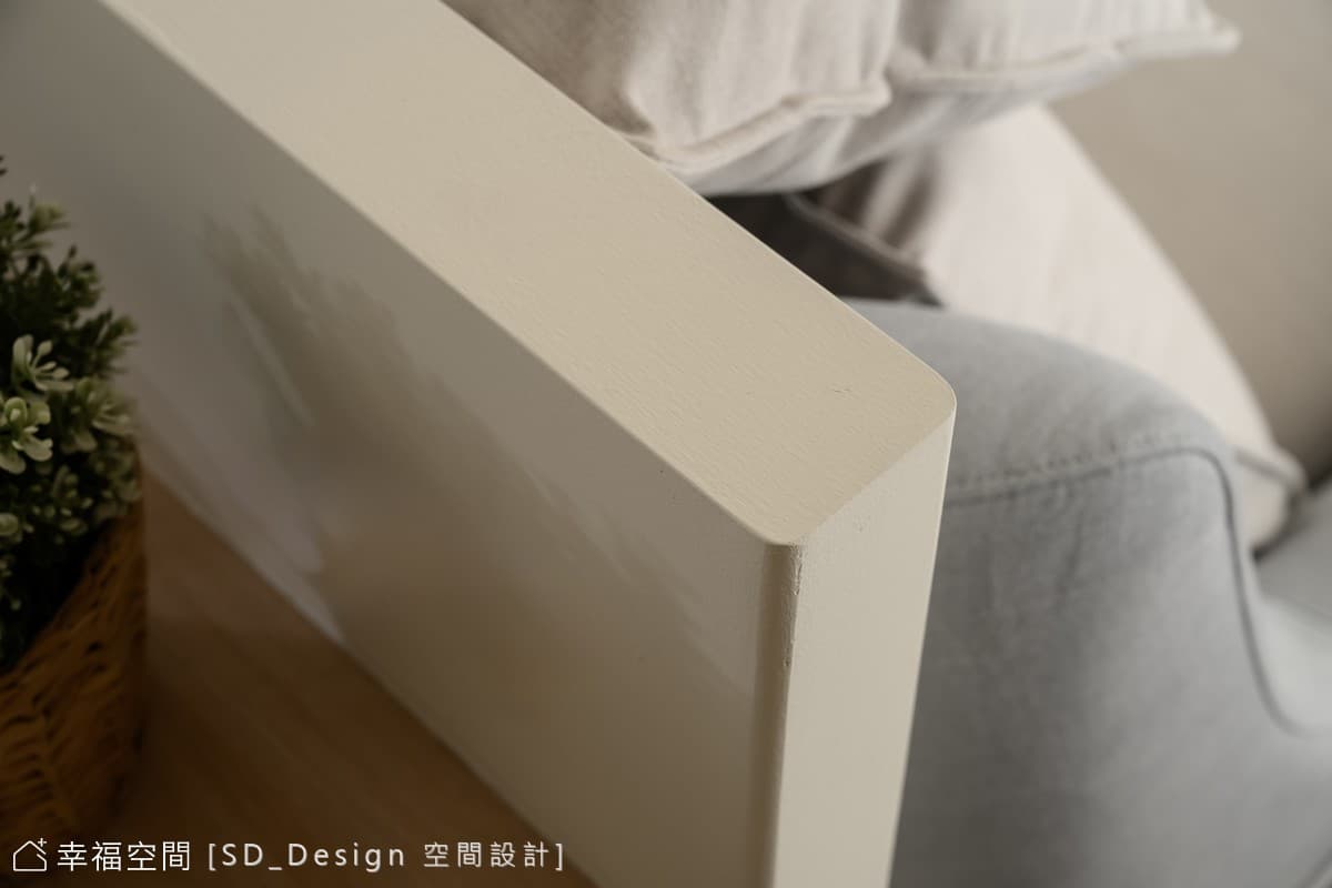 灰階木韻 勾勒靜雅生活│北歐風│21坪