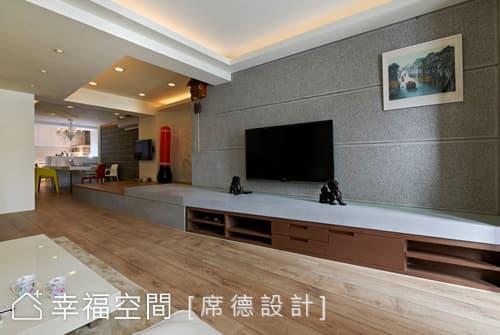 客廳至遊戲區