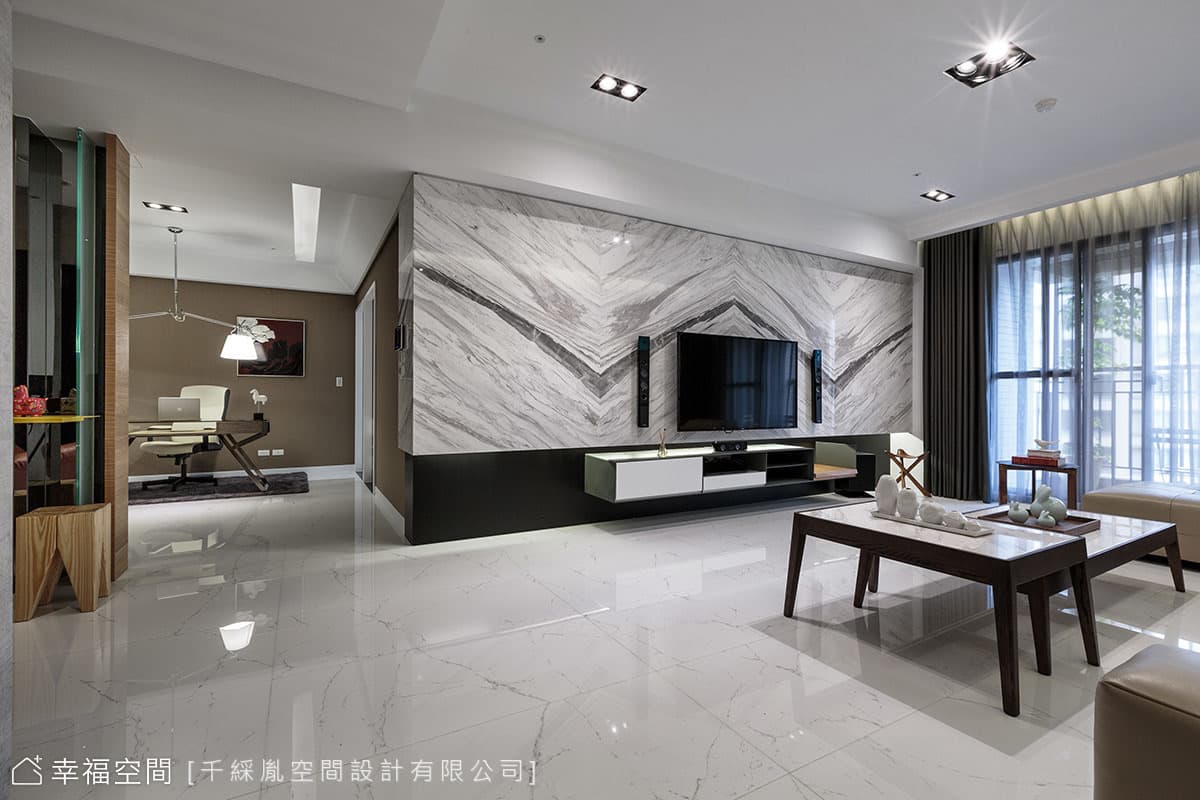 木與石的現代俐落表情