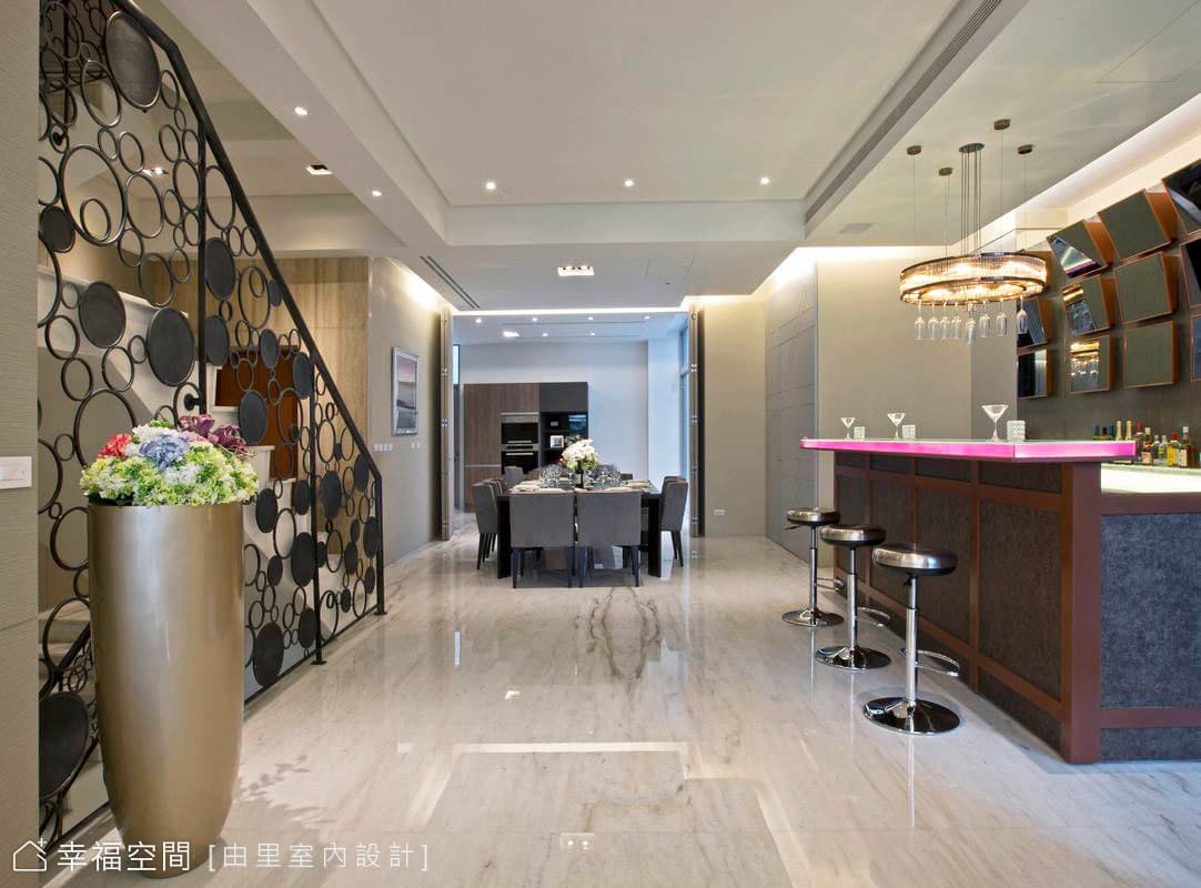 餐廚與吧台區