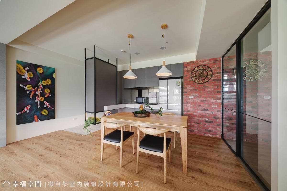 餐廳文化石牆跳色