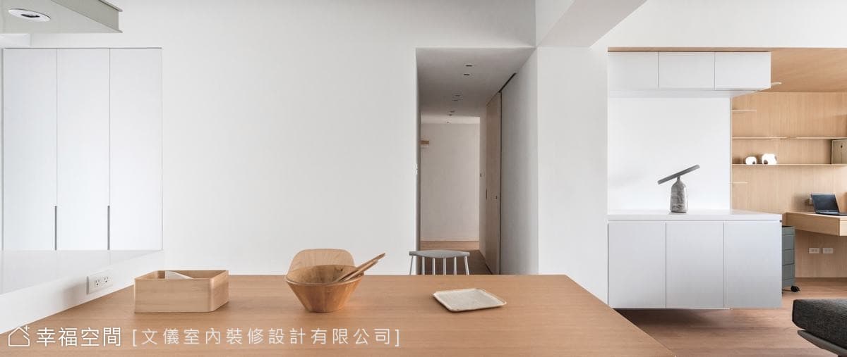 沐光絢影