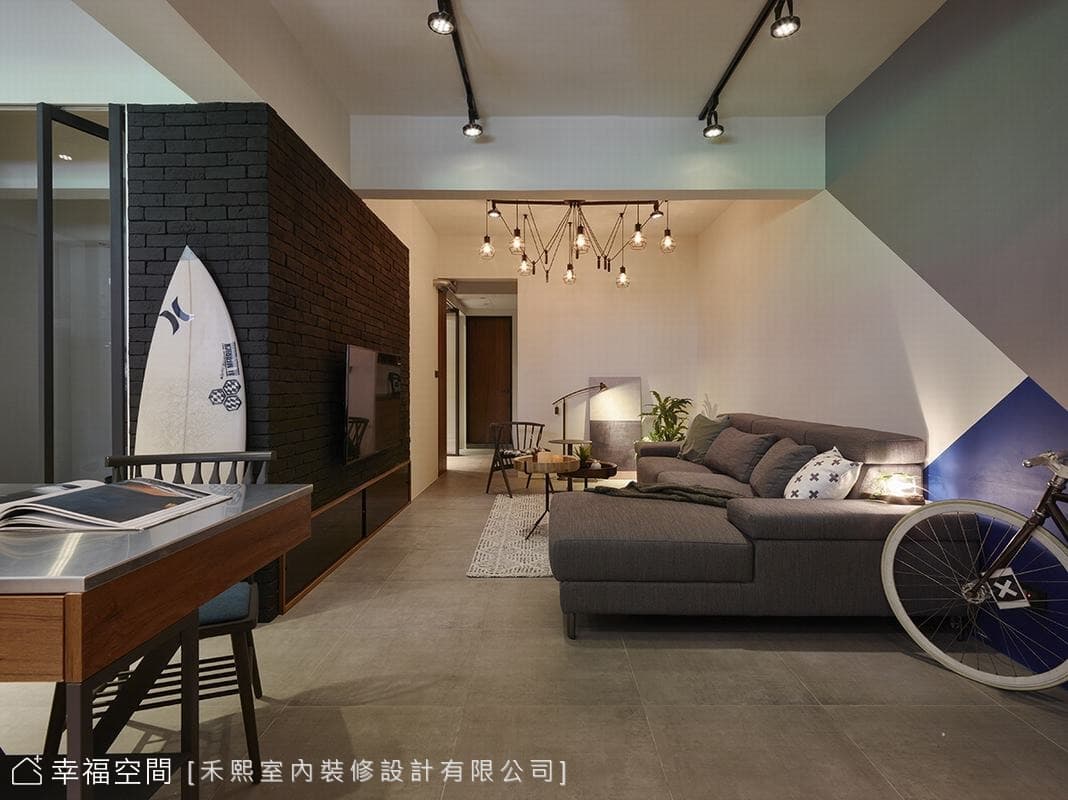 悠閒隨性 工業風老屋煥然新生