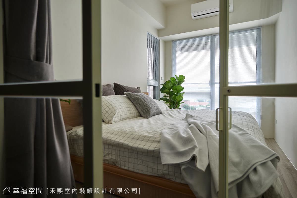 玻璃門片