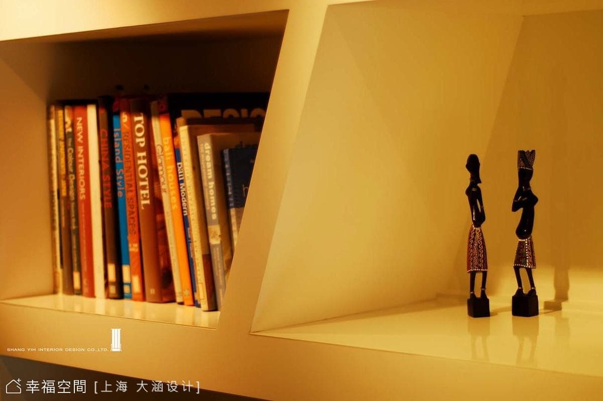 造型書櫃