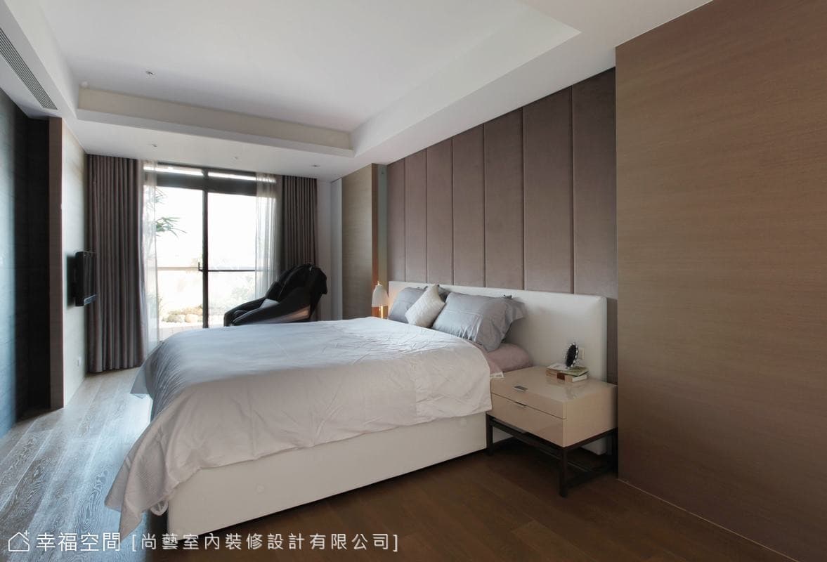 主臥房