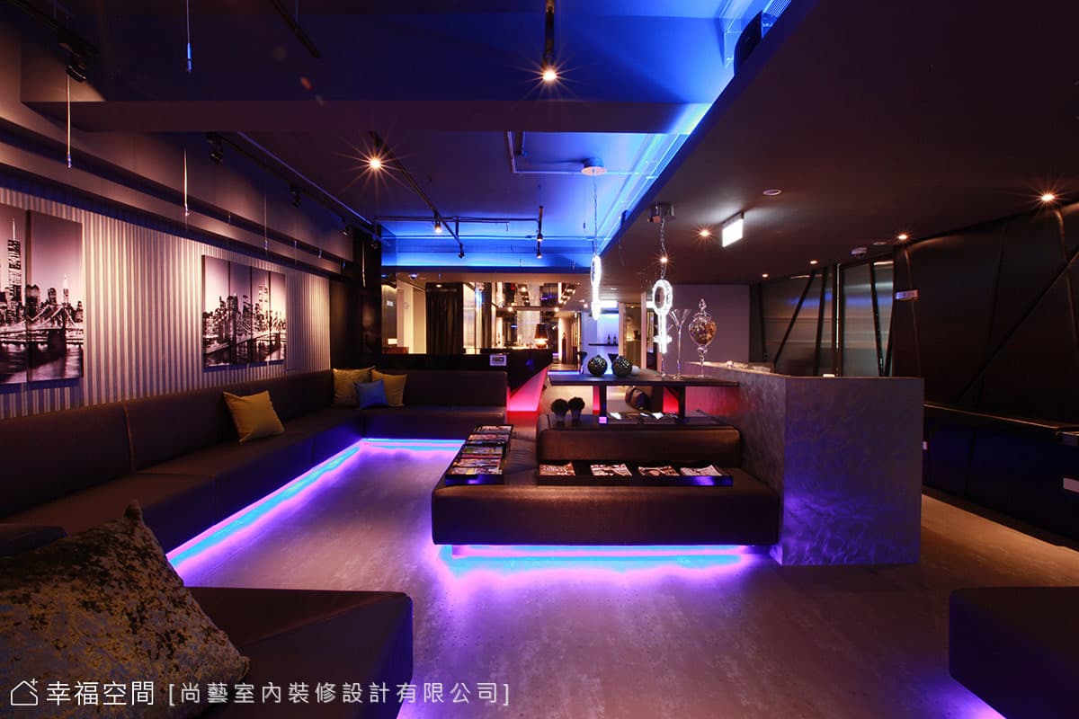 彩潮迷幻 越夜越美麗