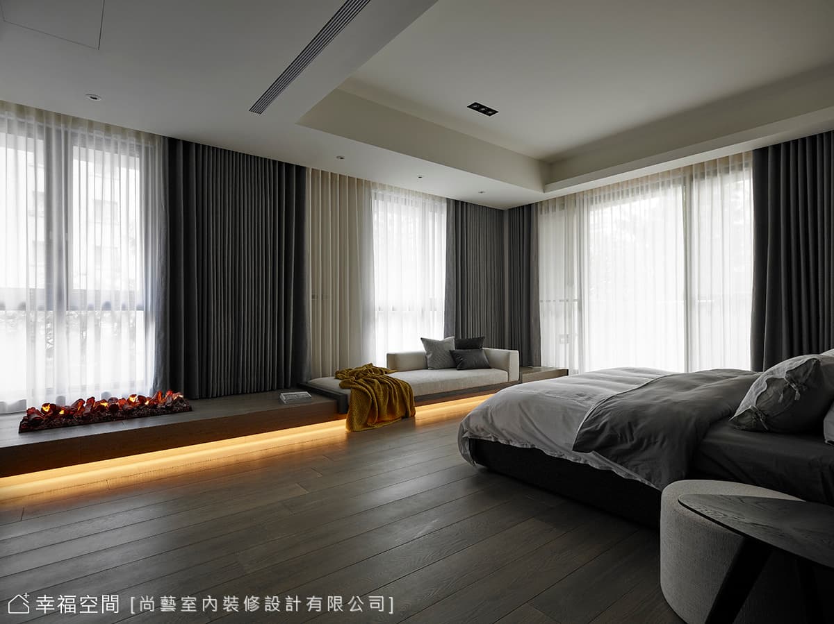 主臥房