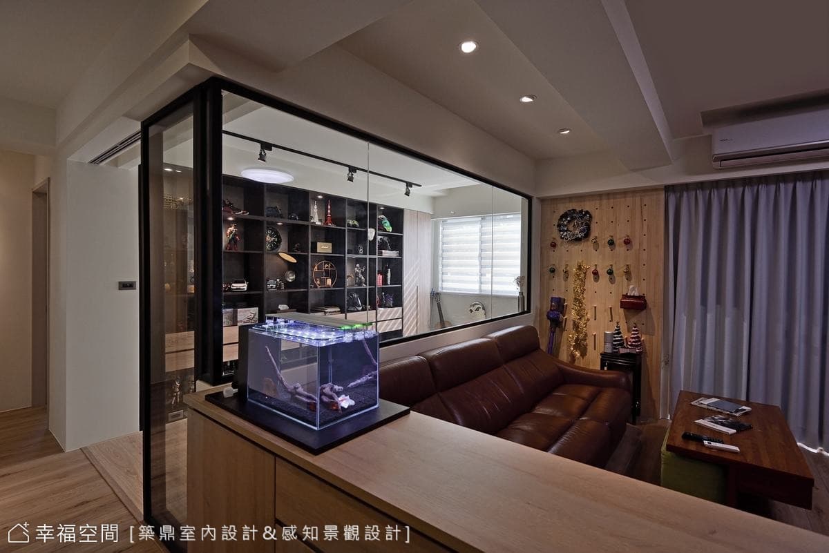 洞洞板牆