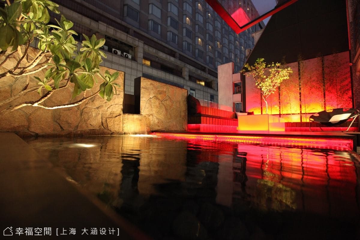 辦公像渡假般的輕鬆氛圍